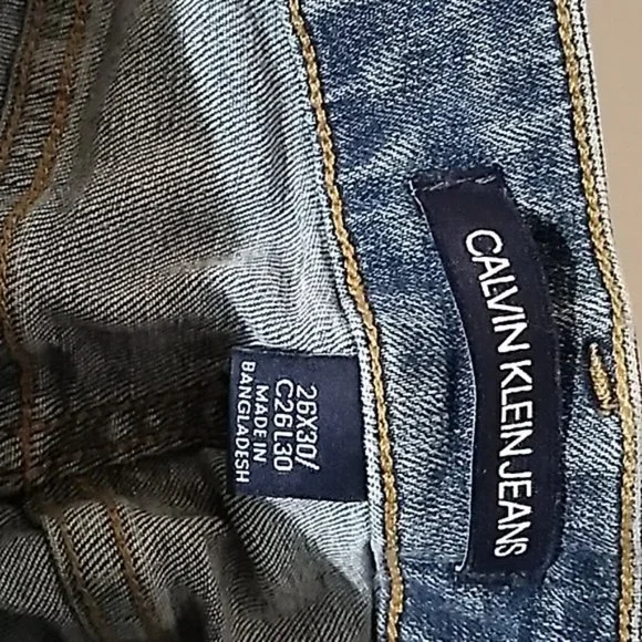 Calvin Klen Jeans | 26/30 Soft Skinny Jeans - Picture 9 of 14